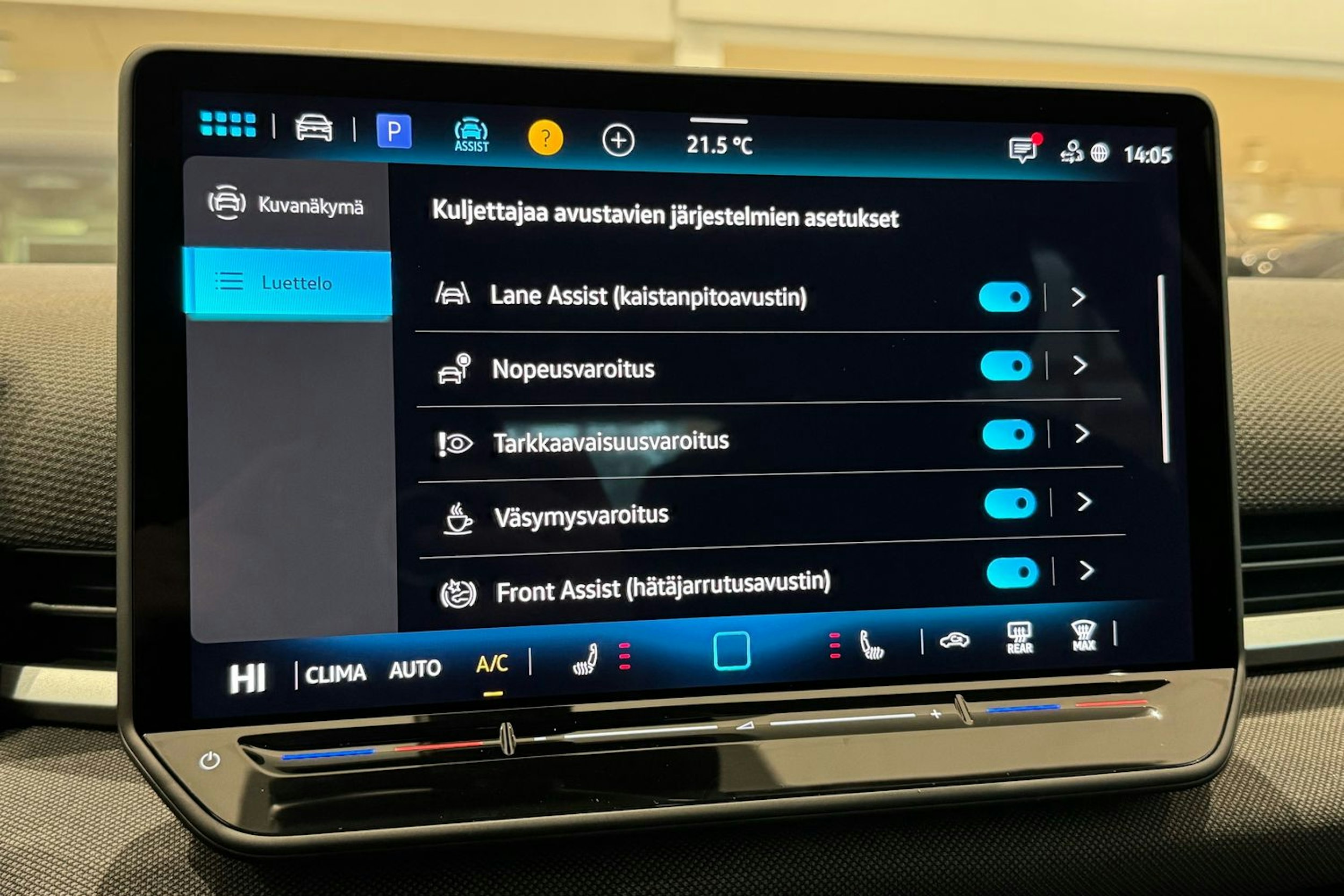 valkoinen Volkswagen T-Roc 2026 kuva 21.