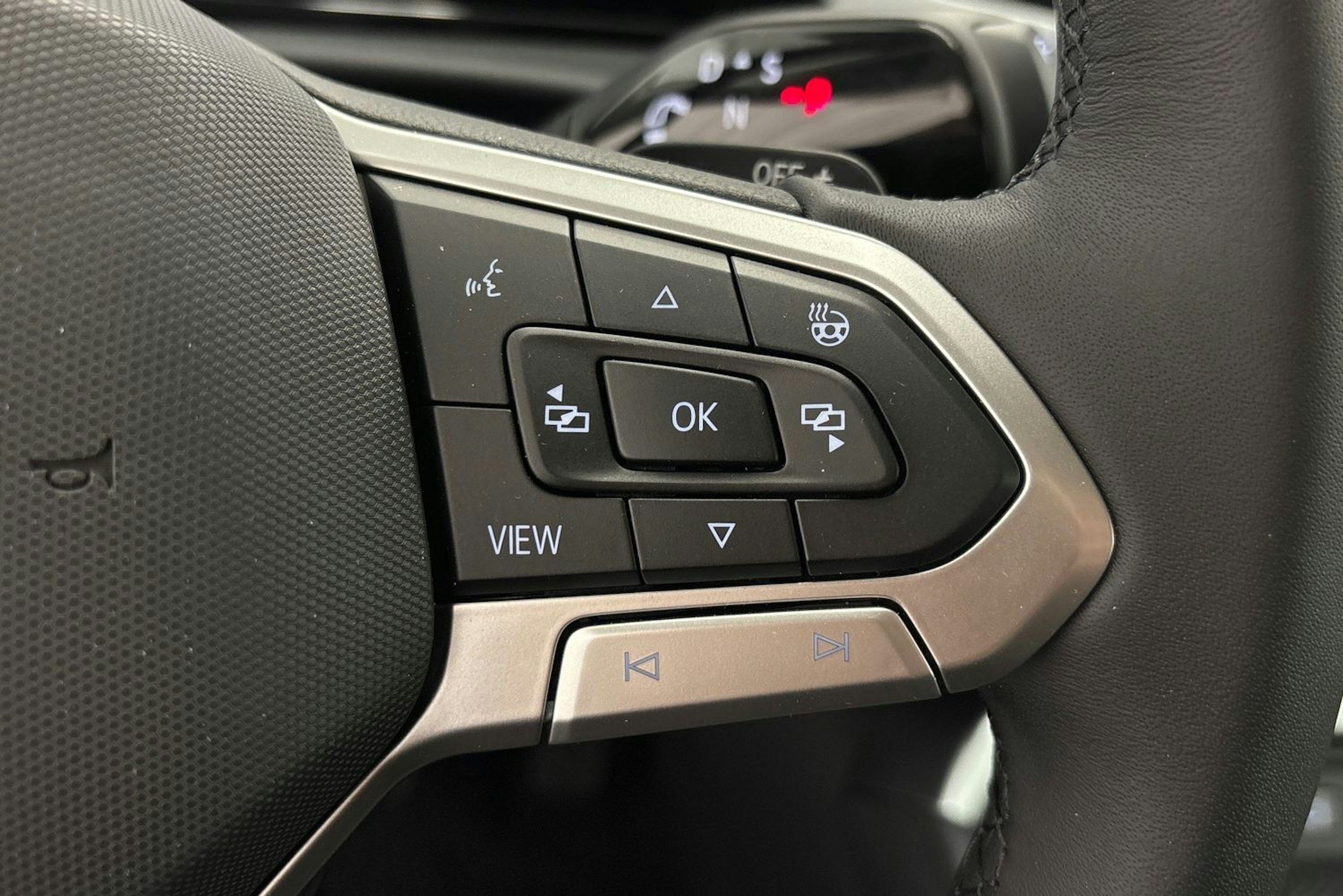 valkoinen Volkswagen T-Roc 2026 kuva 14.