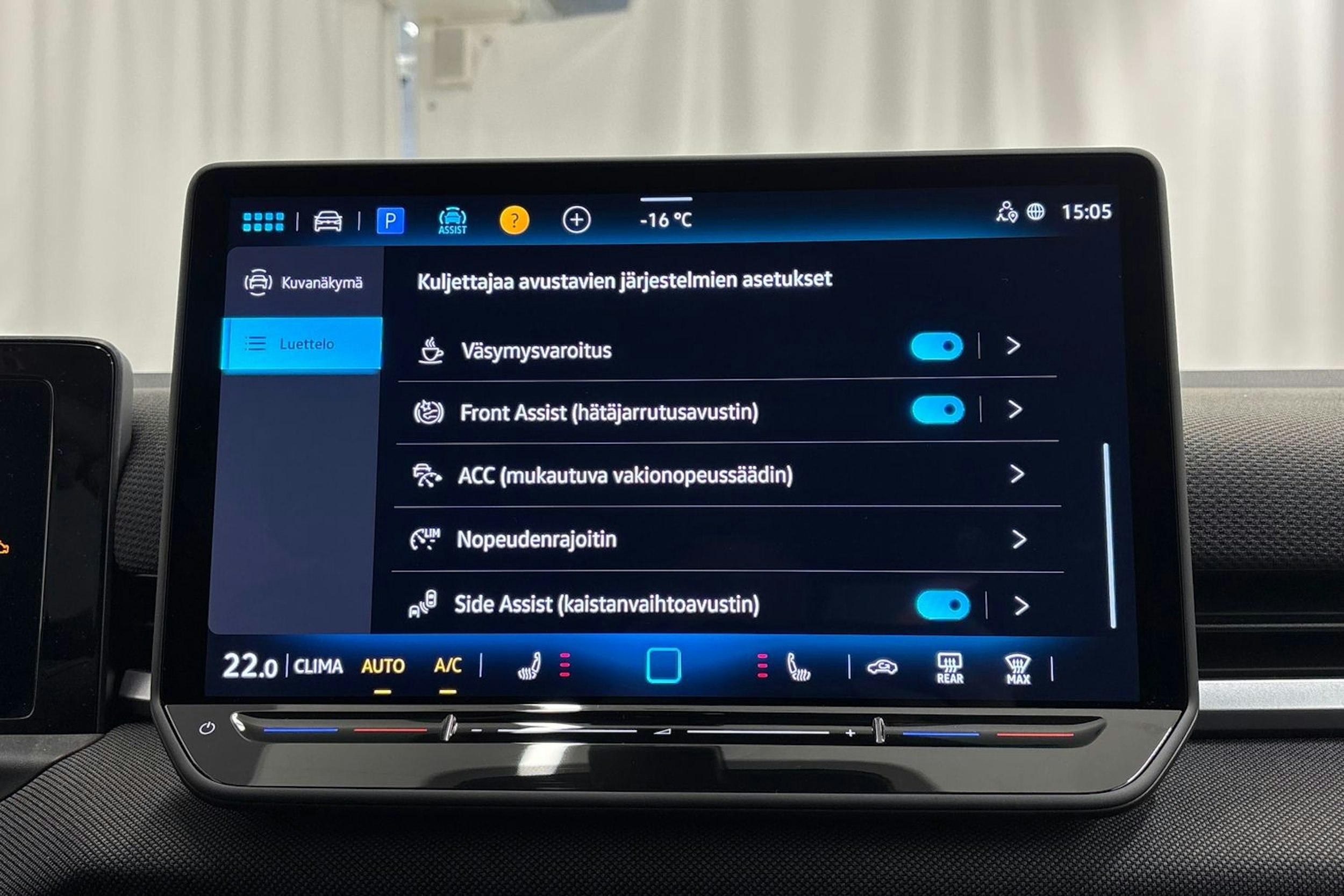 valkoinen Volkswagen T-Roc 2026 kuva 17.