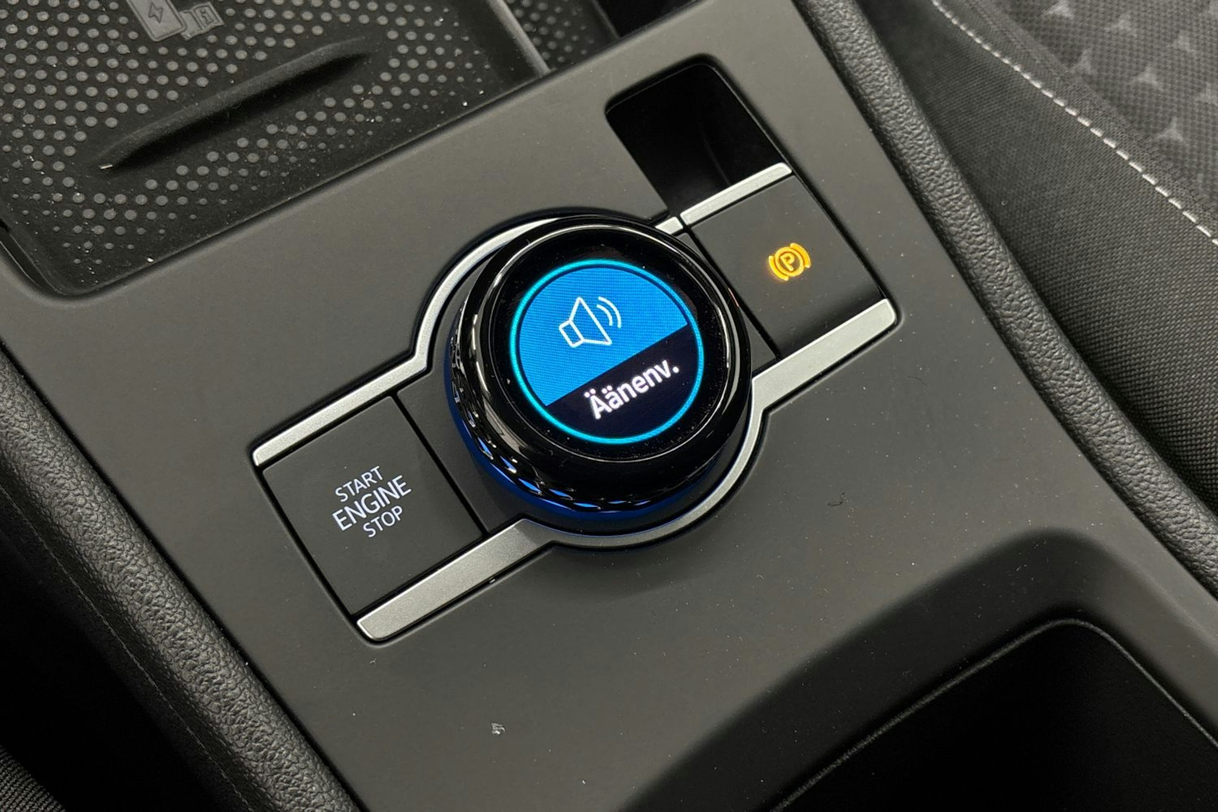 valkoinen Volkswagen T-Roc 2026 kuva 23.