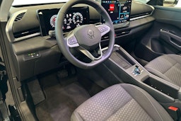 musta Volkswagen T-Roc 2026 kuva 6.