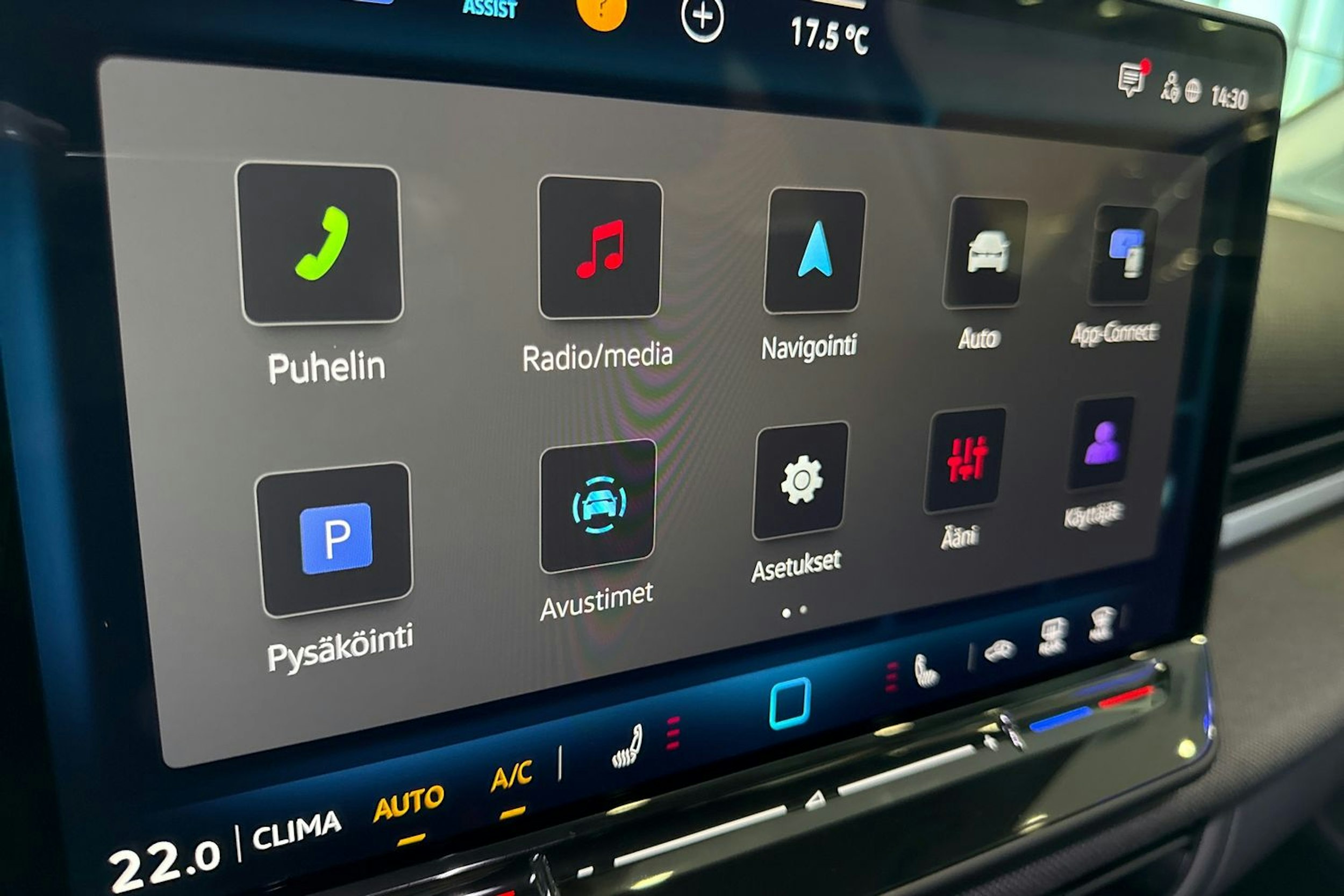 musta Volkswagen T-Roc 2026 kuva 13.