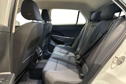 valkoinen Volkswagen T-Roc 2026 kuva 8.