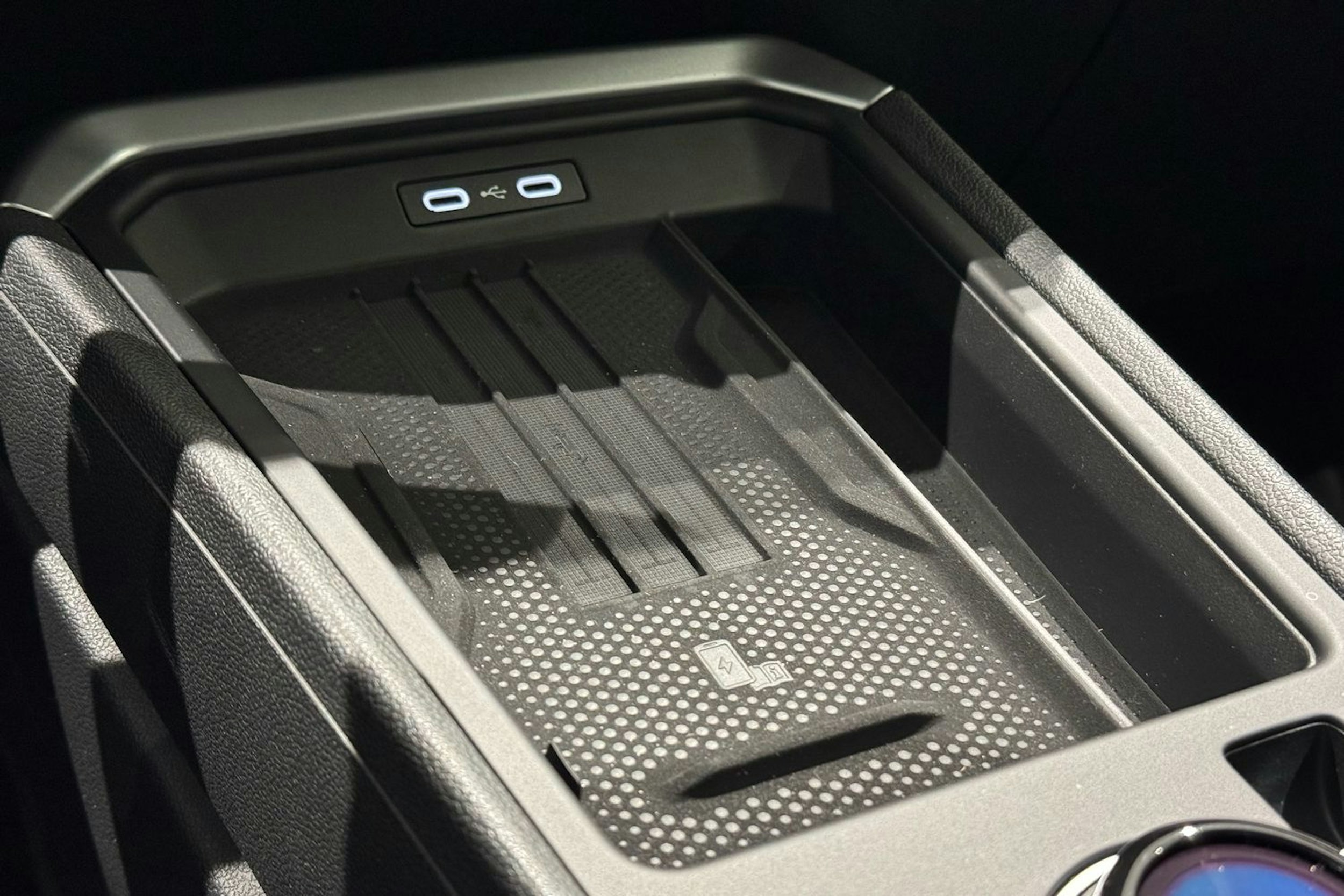 valkoinen Volkswagen T-Roc 2026 kuva 23.