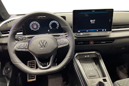 musta Volkswagen T-Roc 2026 kuva 7.