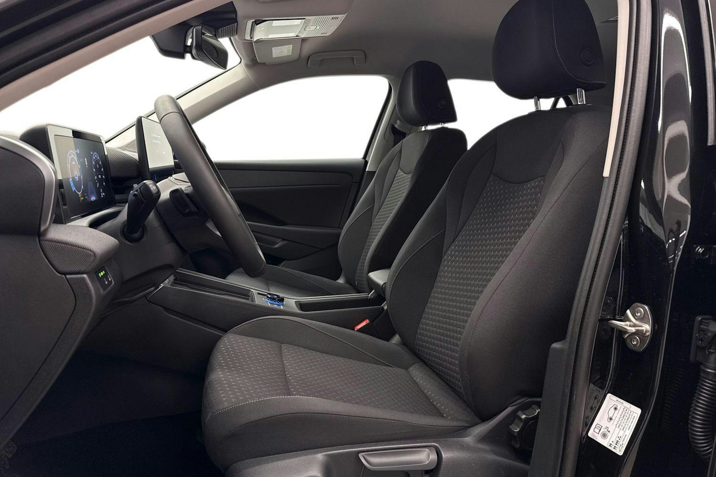 met. musta Volkswagen T-Roc 2026 kuva 8.