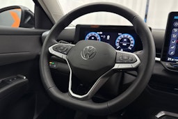 met. musta Volkswagen T-Roc 2026 kuva 11.