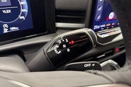 met. musta Volkswagen T-Roc 2026 kuva 13.