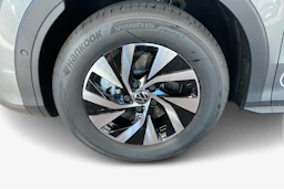 harmaa Volkswagen T-Roc 2026 kuva 9.