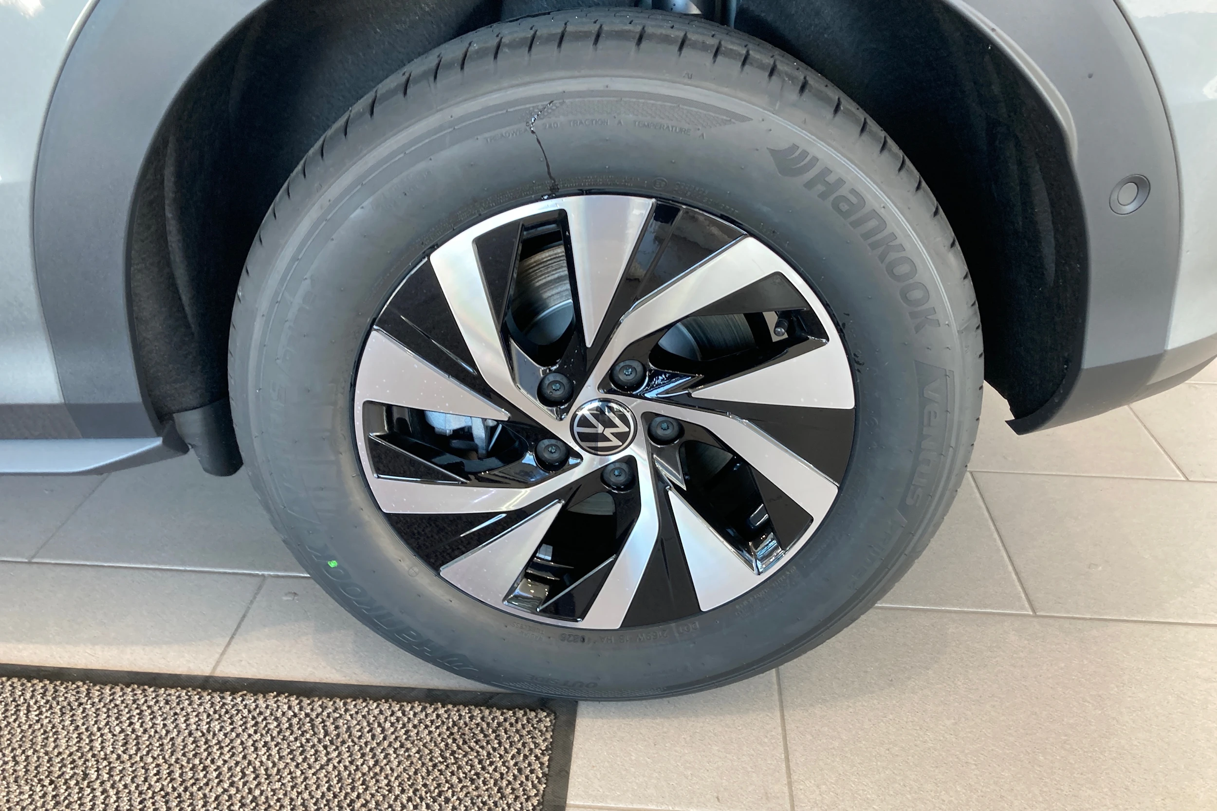 harmaa Volkswagen T-Roc 2026 kuva 10.
