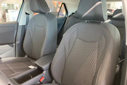 harmaa Volkswagen T-Roc 2026 kuva 11.