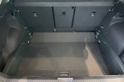 keltainen Volkswagen T-Roc 2026 kuva 11.