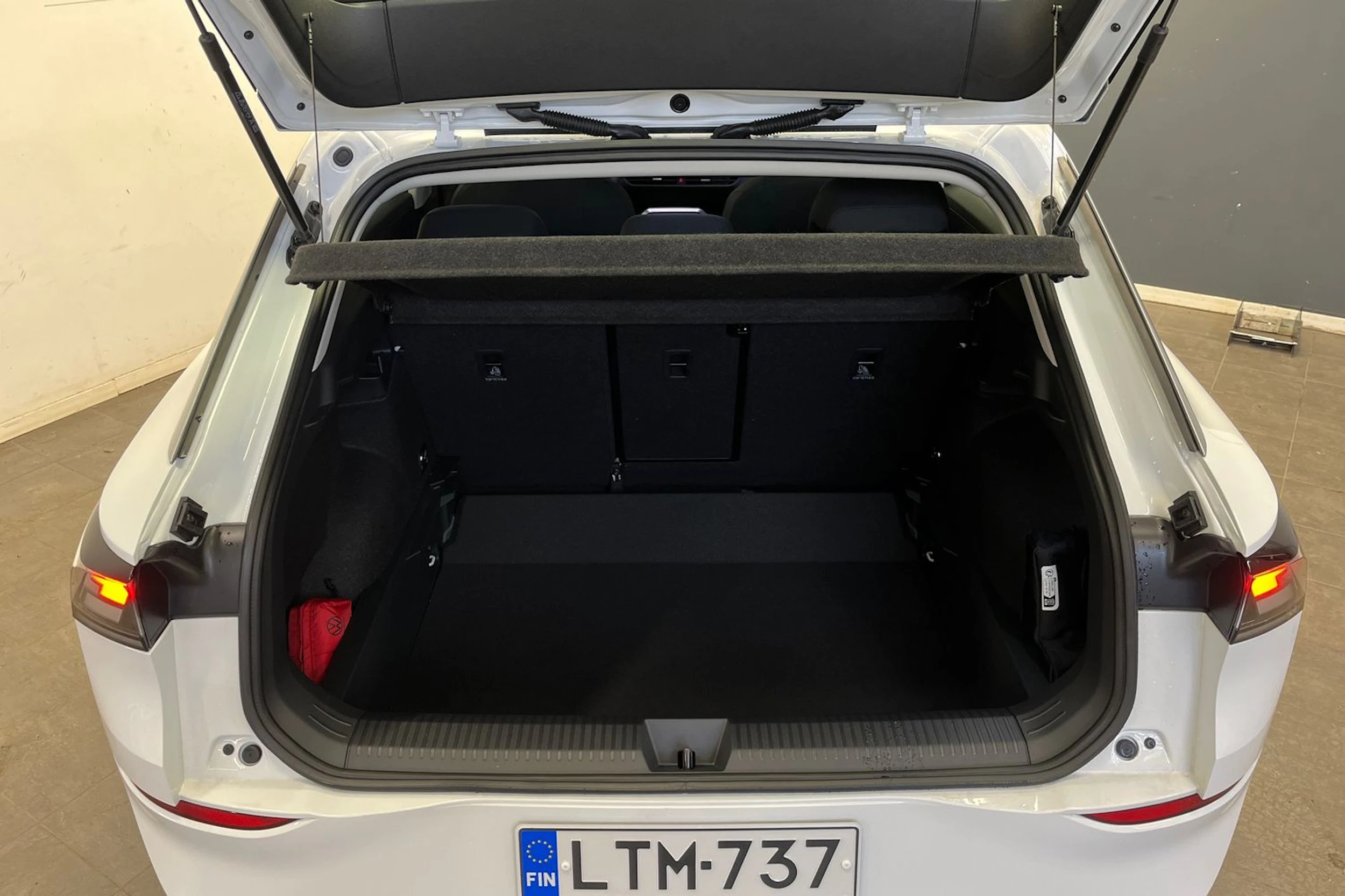 valkoinen Volkswagen T-Roc 2026 kuva 11.