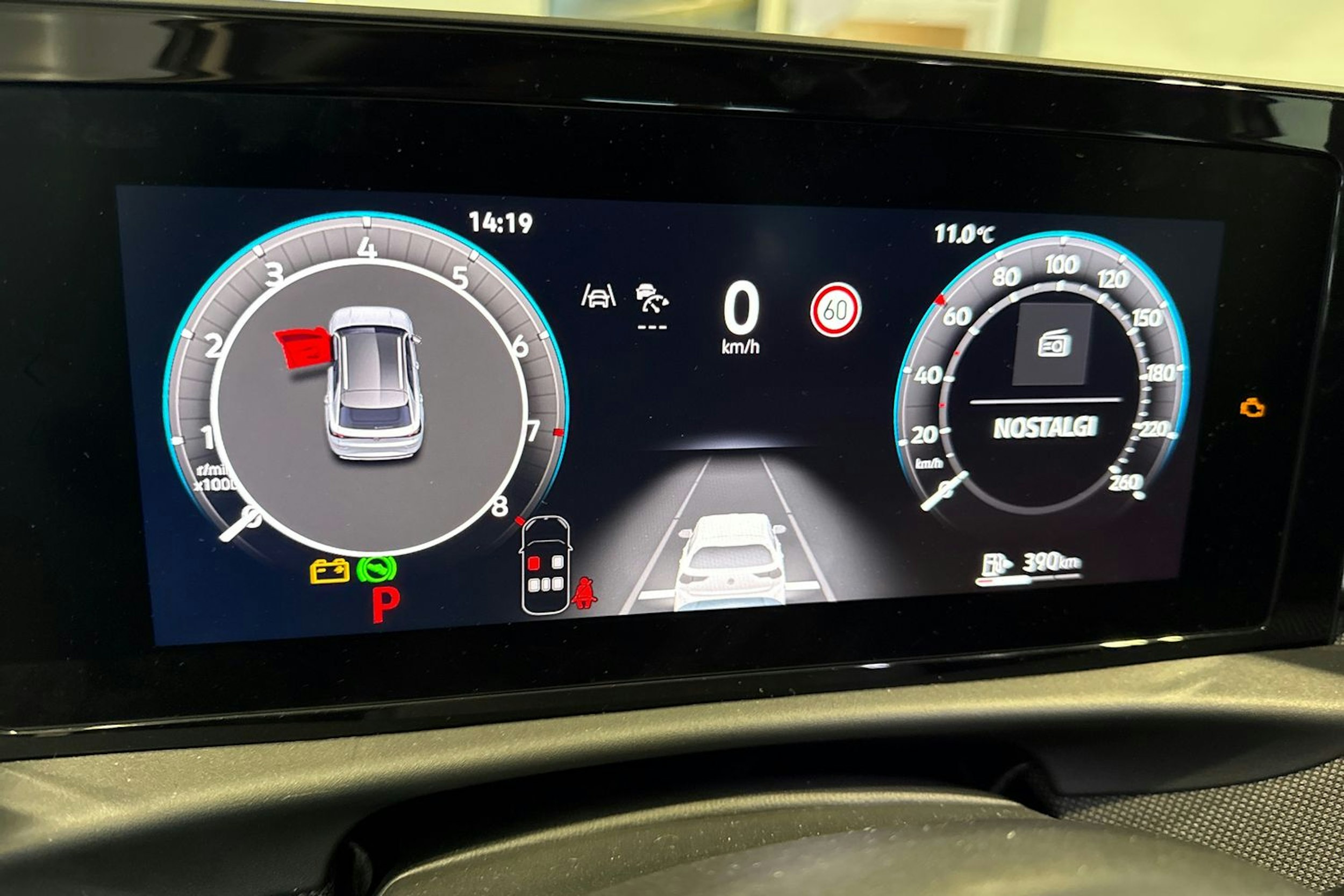 Valkoinen Volkswagen T-Roc 2026 kuva 14.