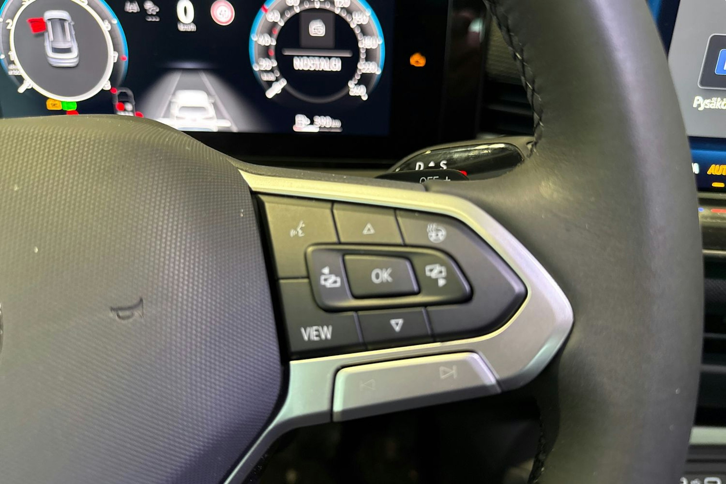 Valkoinen Volkswagen T-Roc 2026 kuva 16.