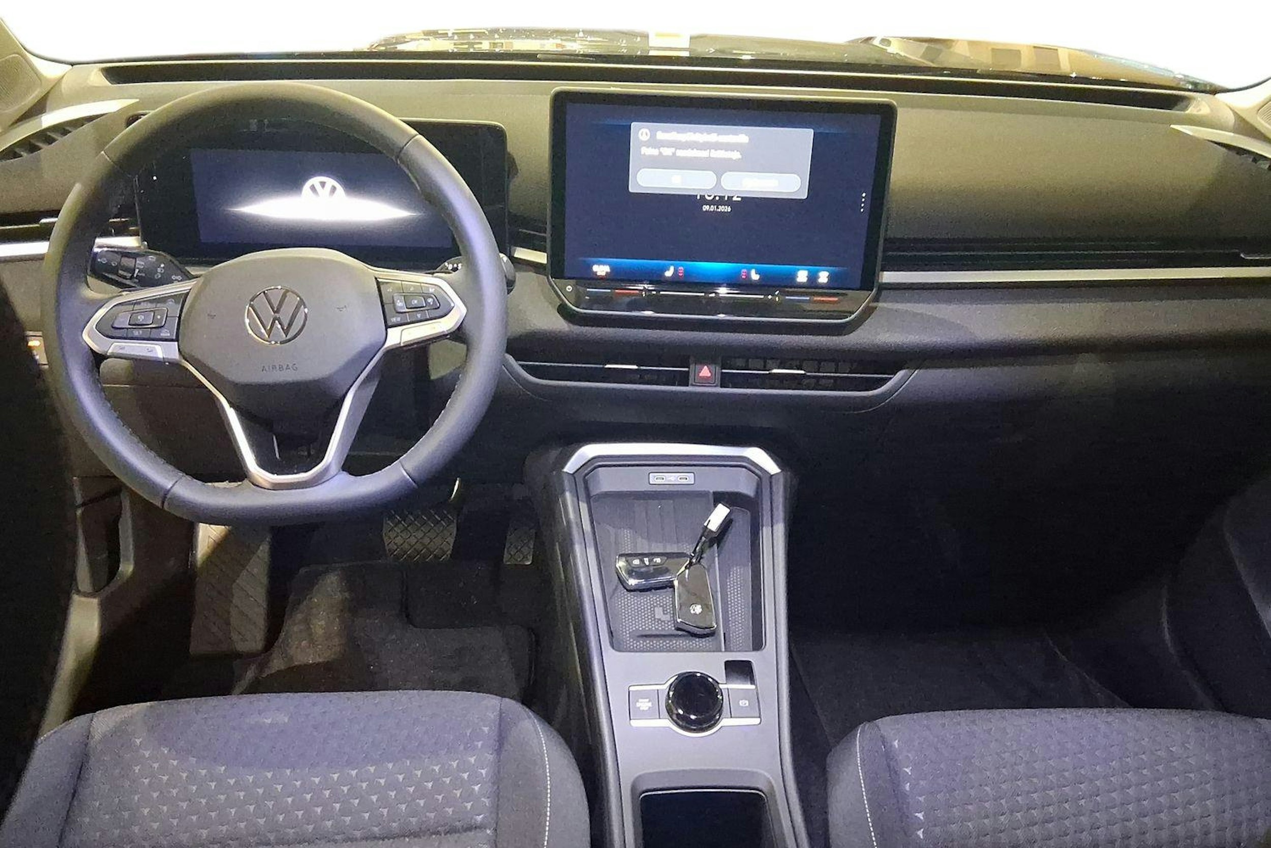 met. musta Volkswagen T-Roc 2026 kuva 7.