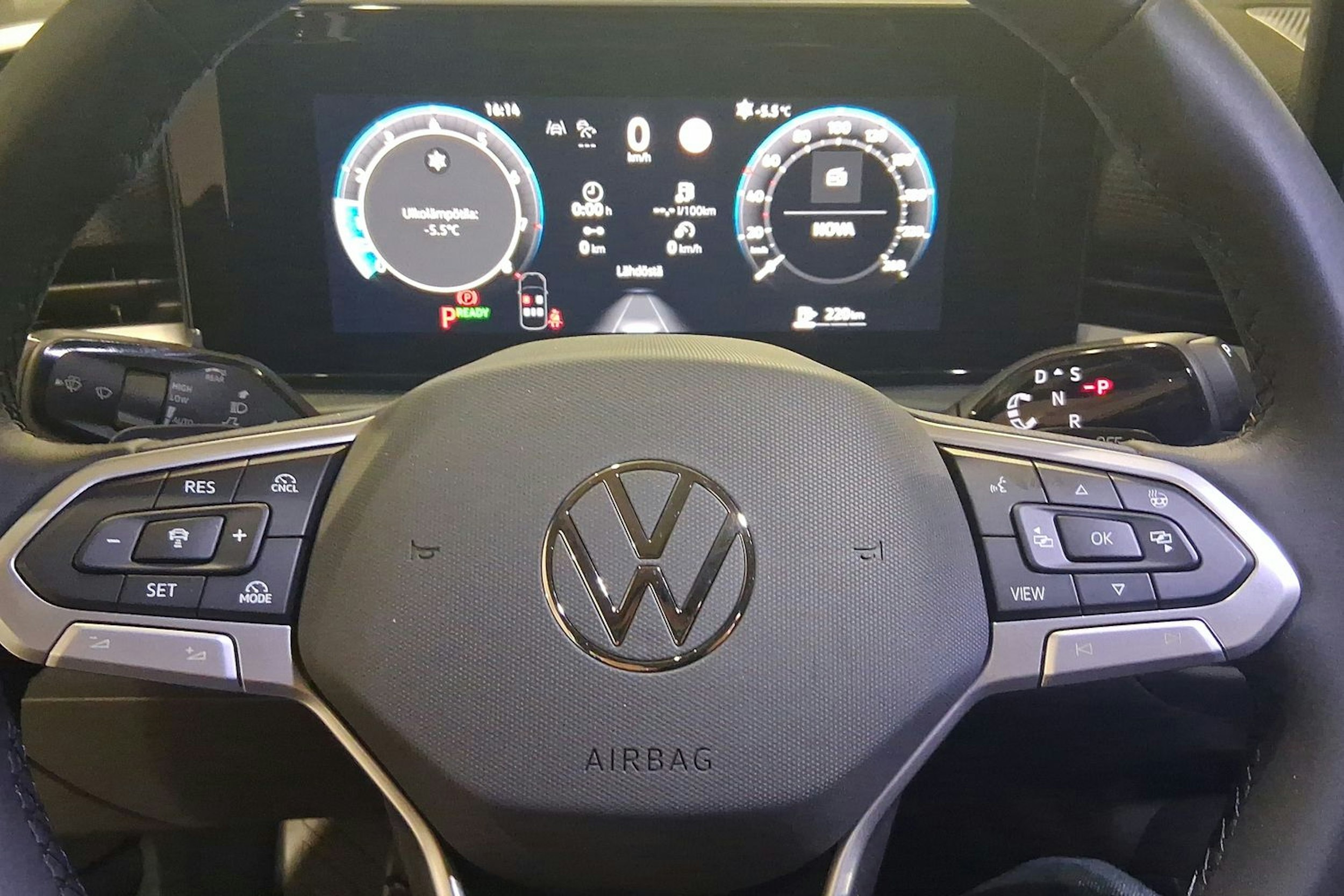 met. musta Volkswagen T-Roc 2026 kuva 12.