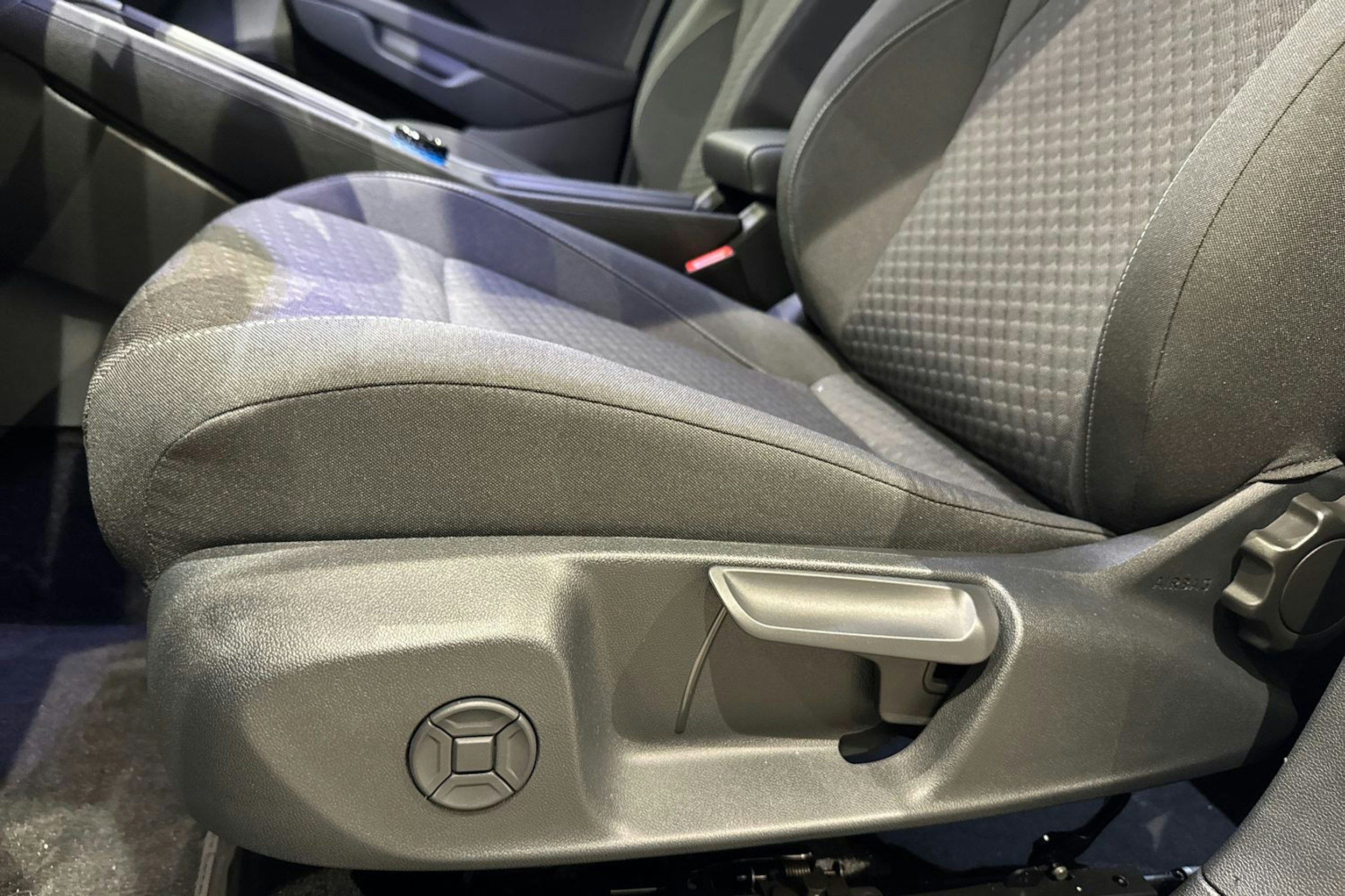 met. sininen Volkswagen T-Roc 2026 kuva 12.