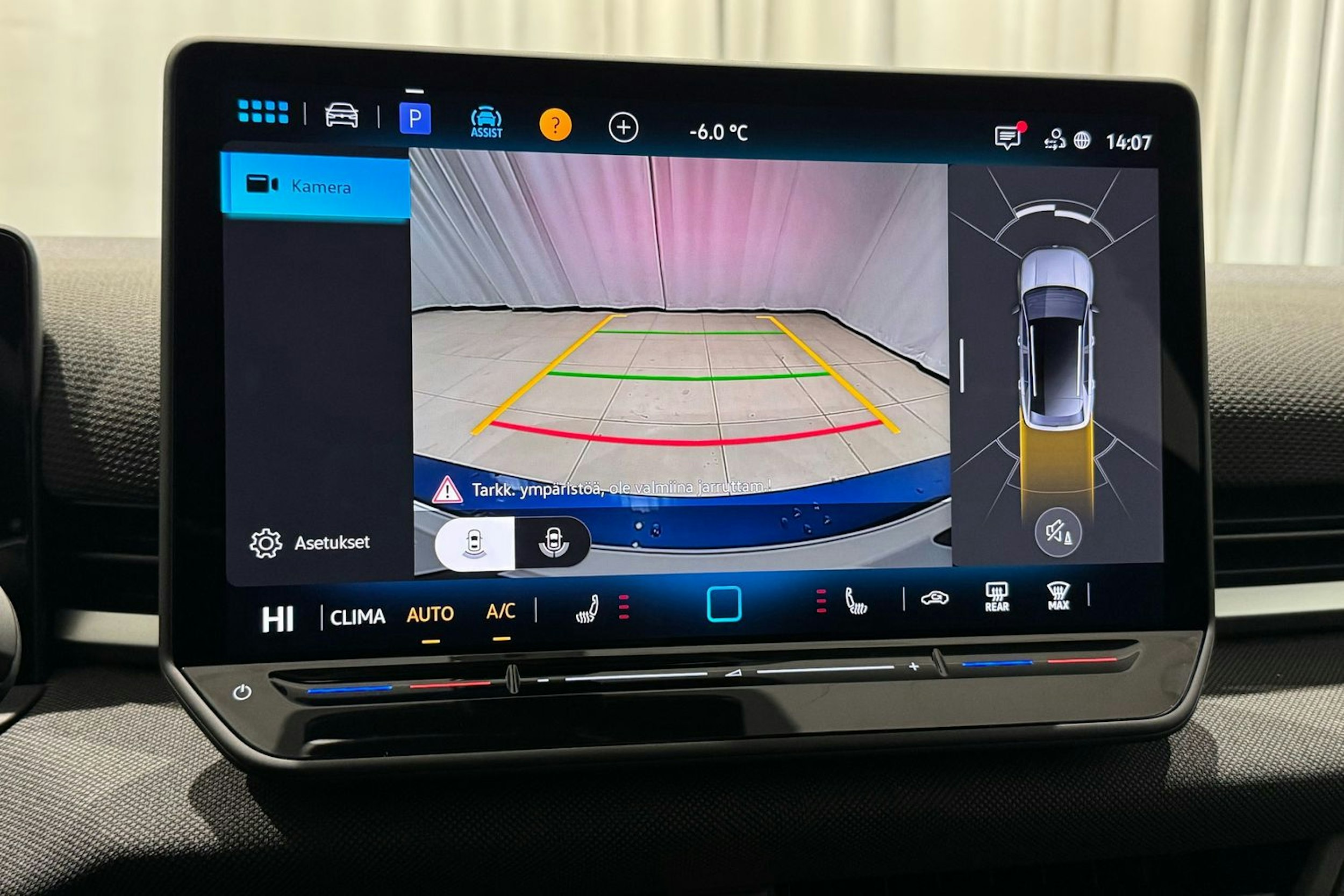 met. sininen Volkswagen T-Roc 2026 kuva 17.