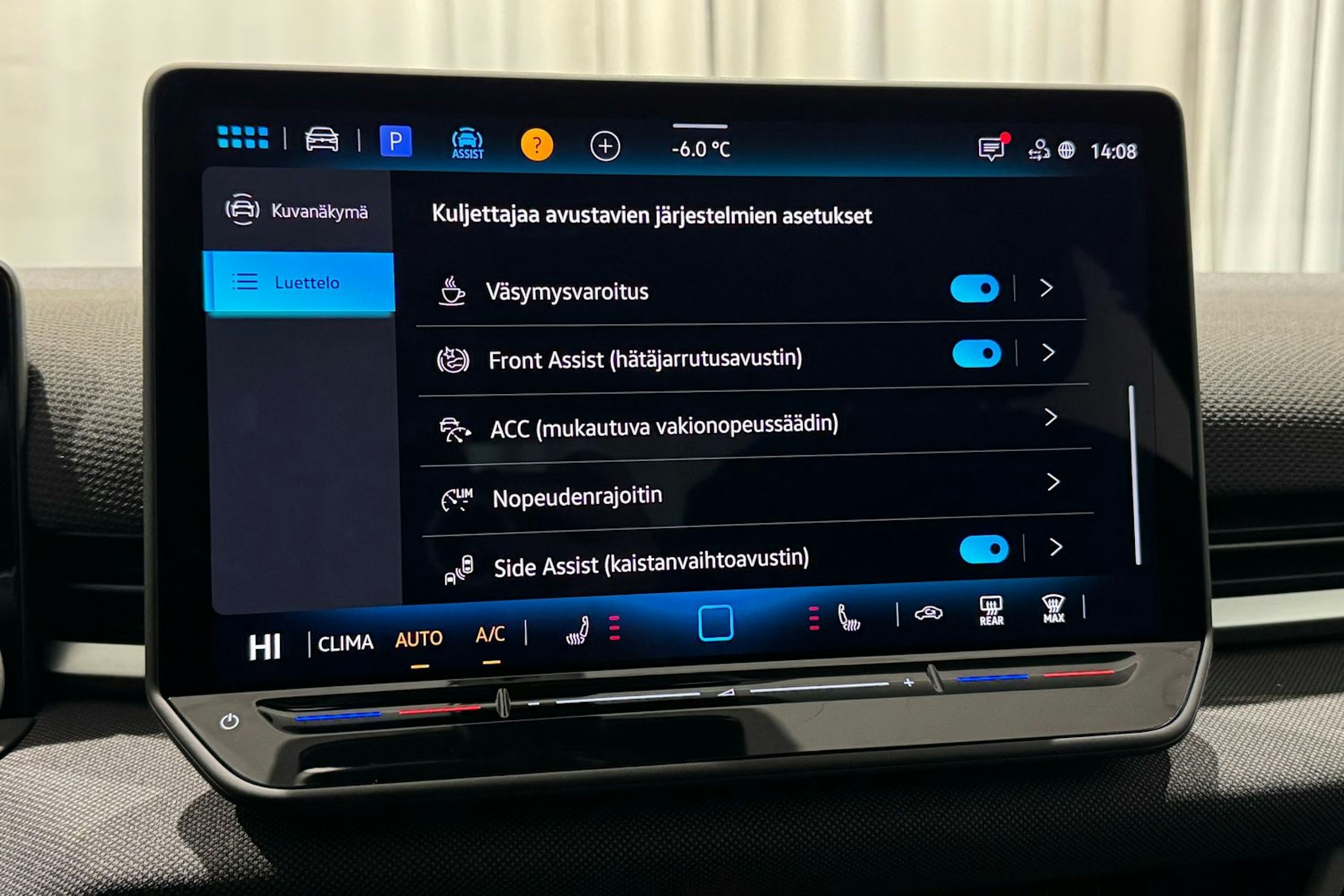 met. sininen Volkswagen T-Roc 2026 kuva 22.