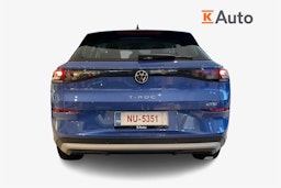 sininen Volkswagen T-Roc 2026 kuva 3.