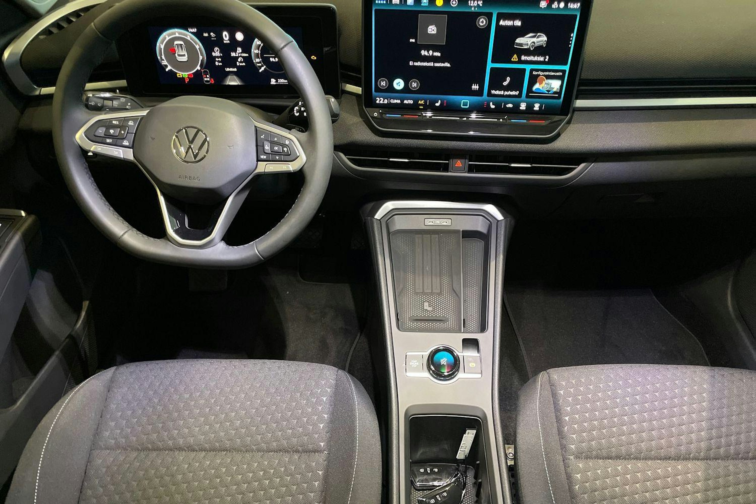 sininen Volkswagen T-Roc 2026 kuva 7.