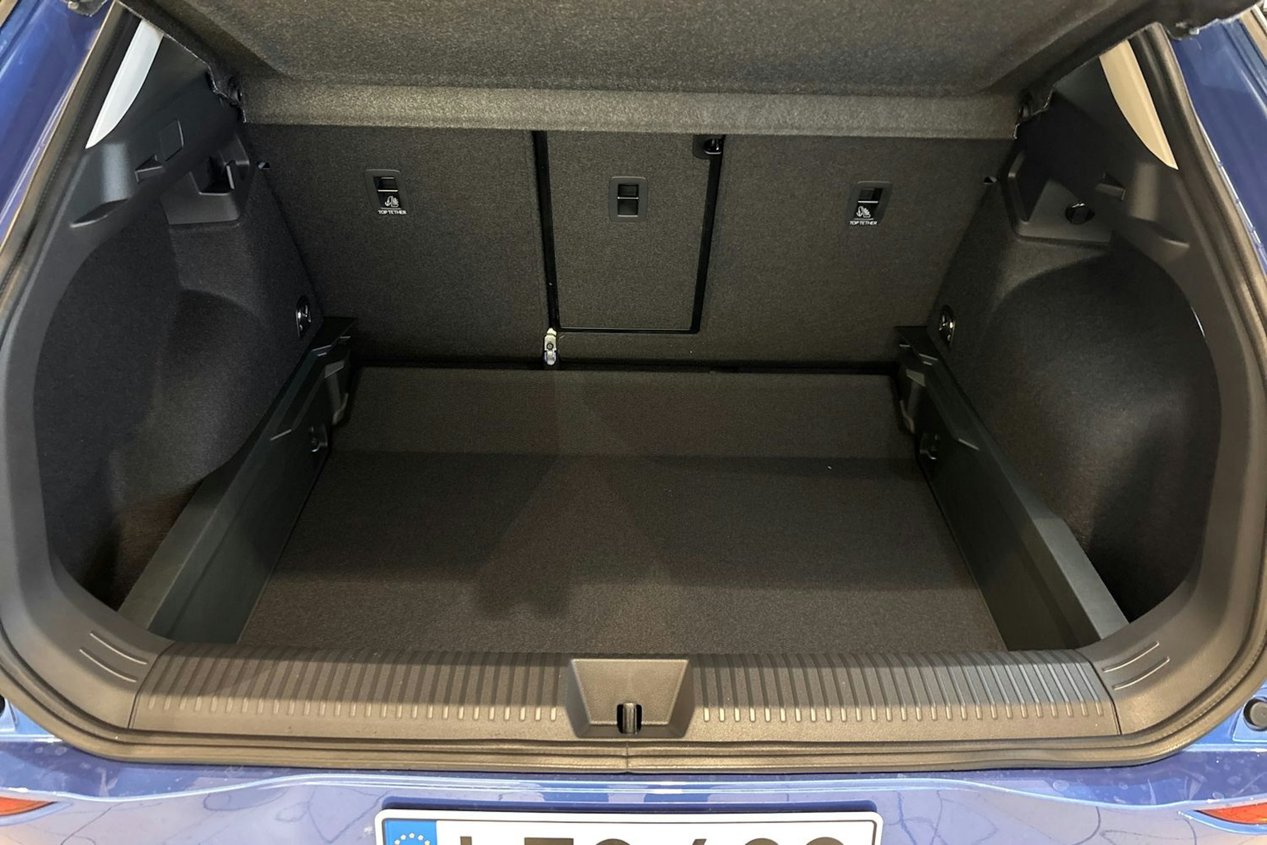 sininen Volkswagen T-Roc 2026 kuva 10.