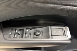 sininen Volkswagen T-Roc 2026 kuva 11.