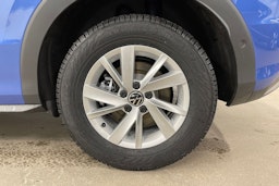 sininen Volkswagen T-Roc 2026 kuva 10.