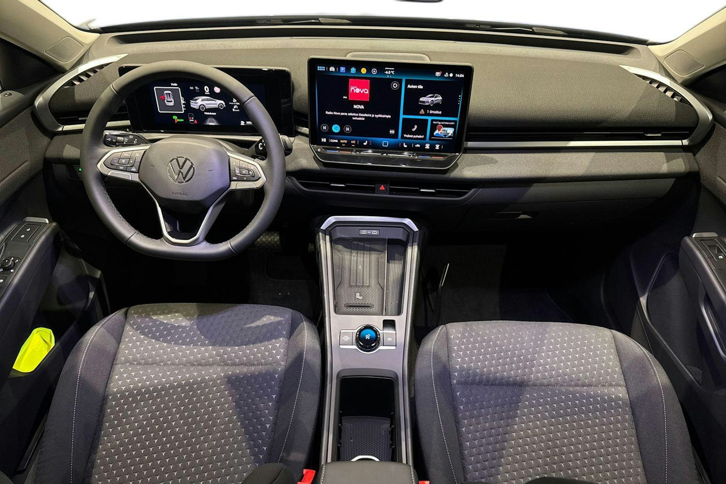 met. sininen Volkswagen T-Roc 2026 kuva 7.