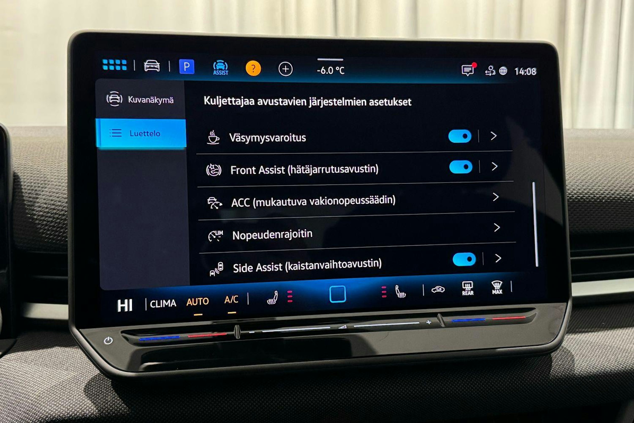 met. sininen Volkswagen T-Roc 2026 kuva 22.