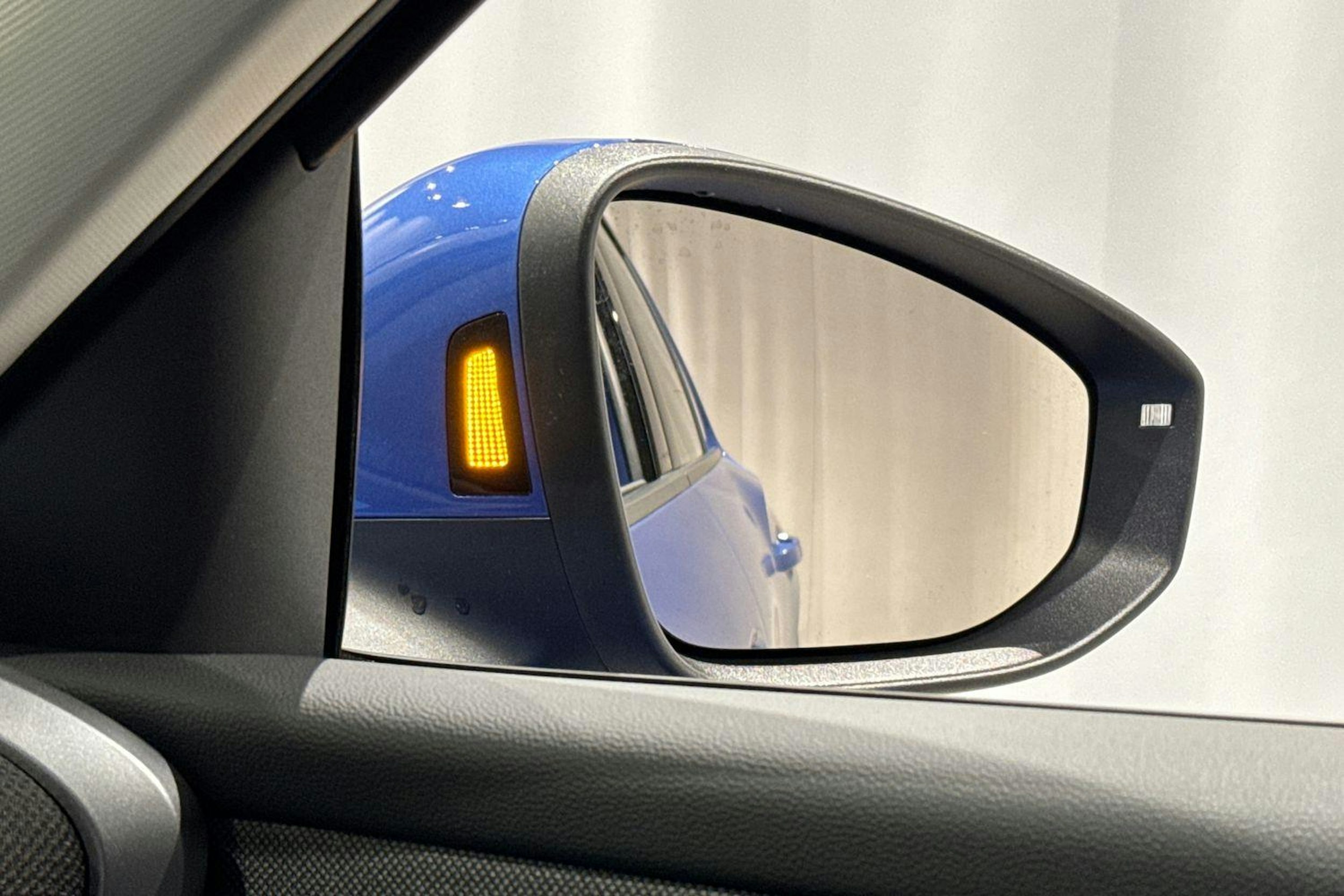 met. sininen Volkswagen T-Roc 2026 kuva 25.