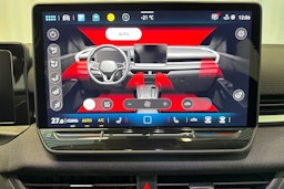 sininen Volkswagen T-Roc 2026 kuva 15.