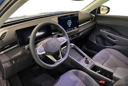 sininen Volkswagen T-Roc 2026 kuva 6.