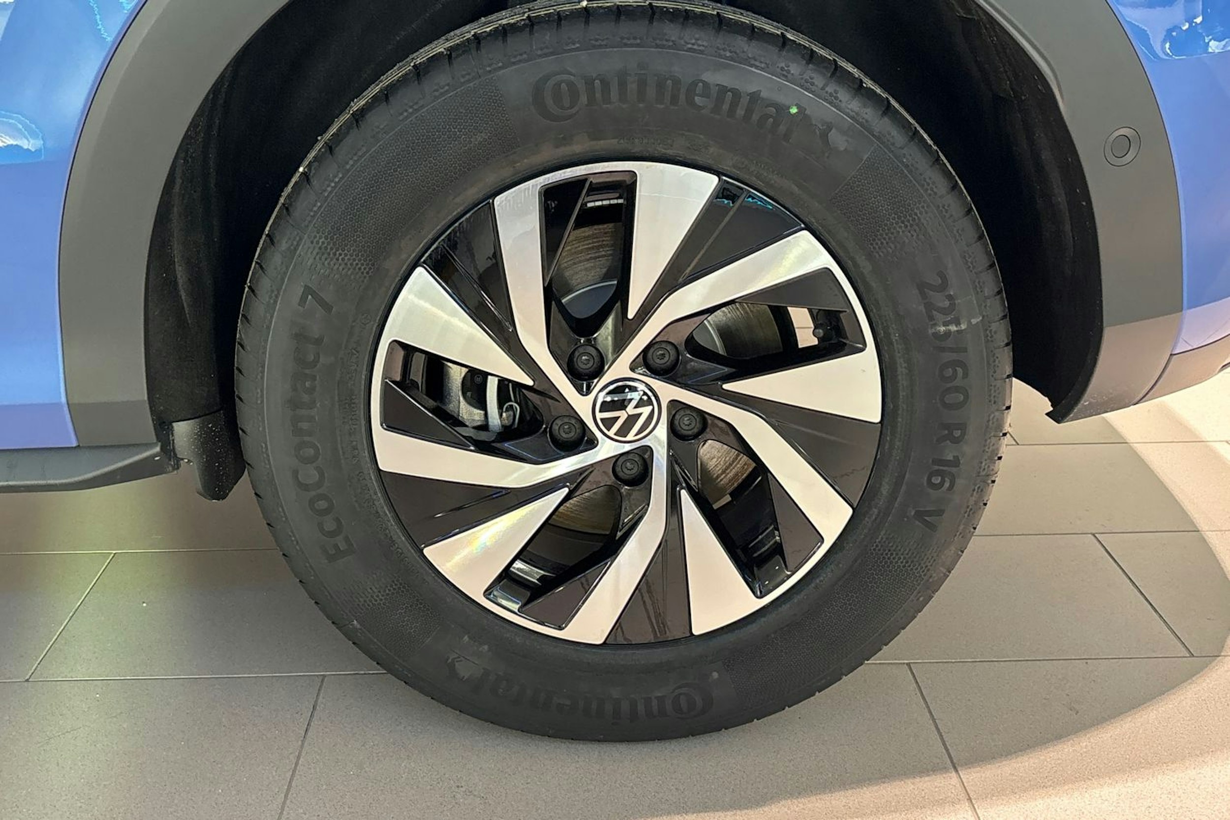 sininen Volkswagen T-Roc 2026 kuva 10.