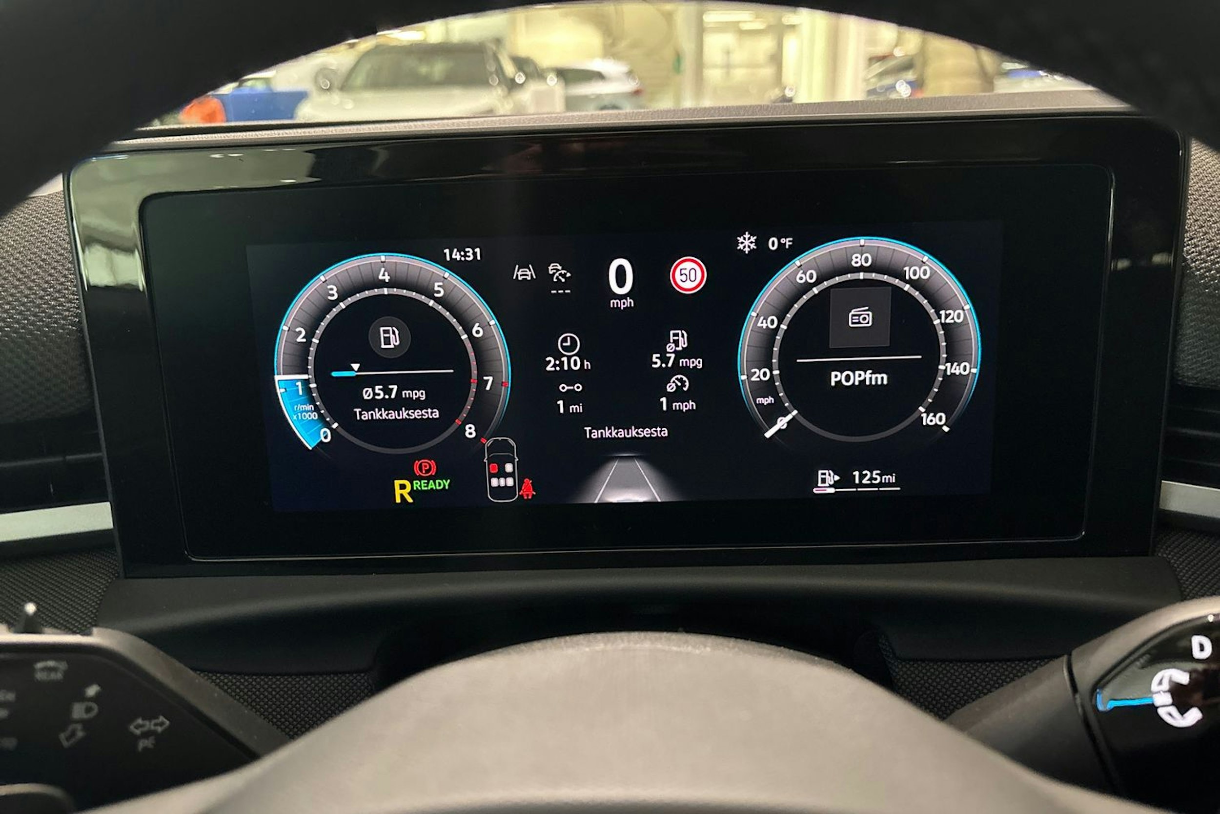 sininen Volkswagen T-Roc 2026 kuva 12.