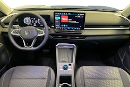 sininen Volkswagen T-Roc 2026 kuva 7.