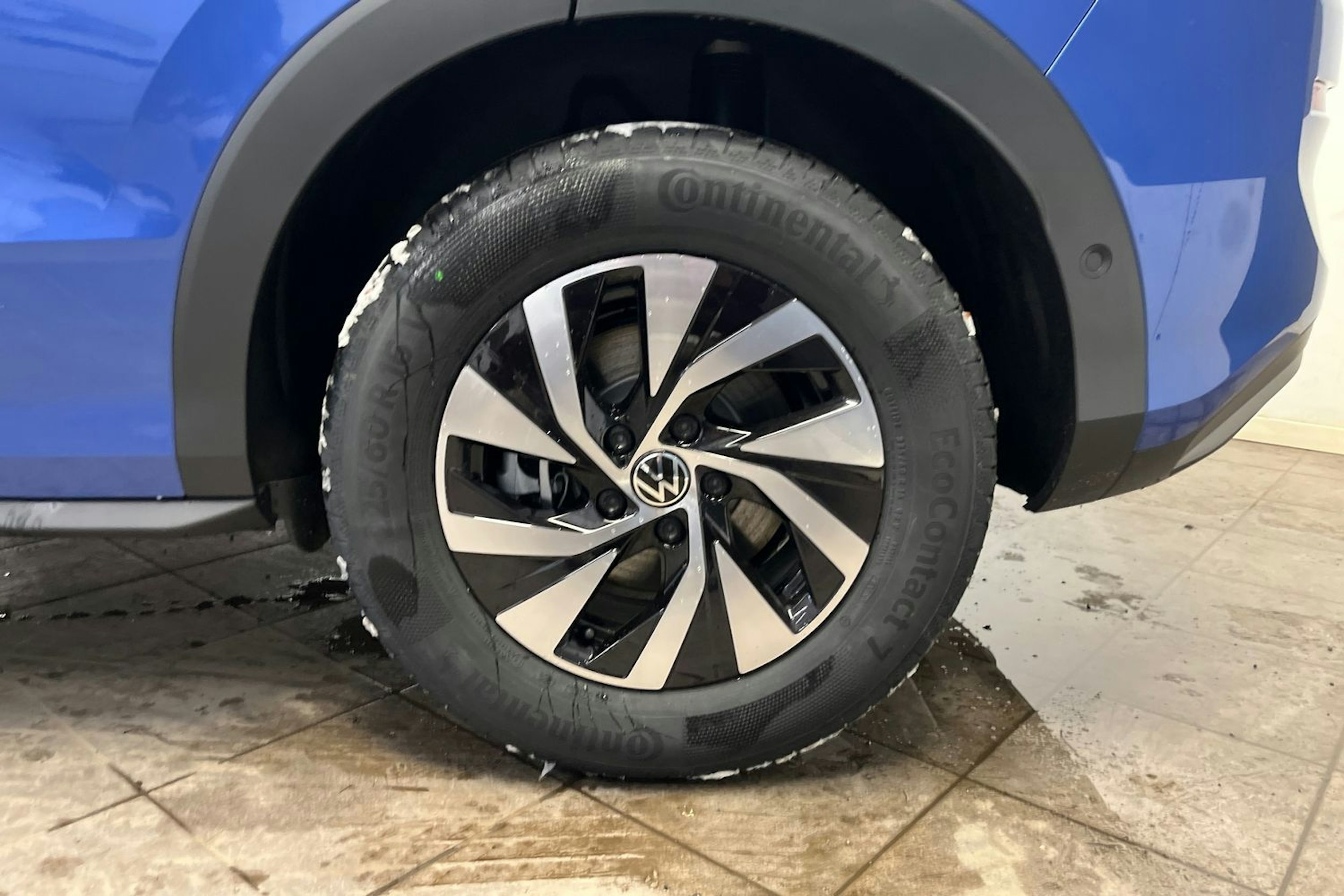 sininen Volkswagen T-Roc 2026 kuva 10.