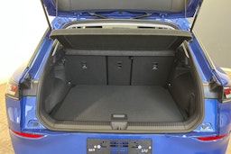 sininen Volkswagen T-Roc 2026 kuva 11.