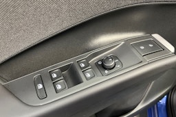 sininen Volkswagen T-Roc 2026 kuva 12.