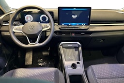 keltainen Volkswagen T-Roc 2026 kuva 7.