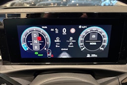 keltainen Volkswagen T-Roc 2026 kuva 11.