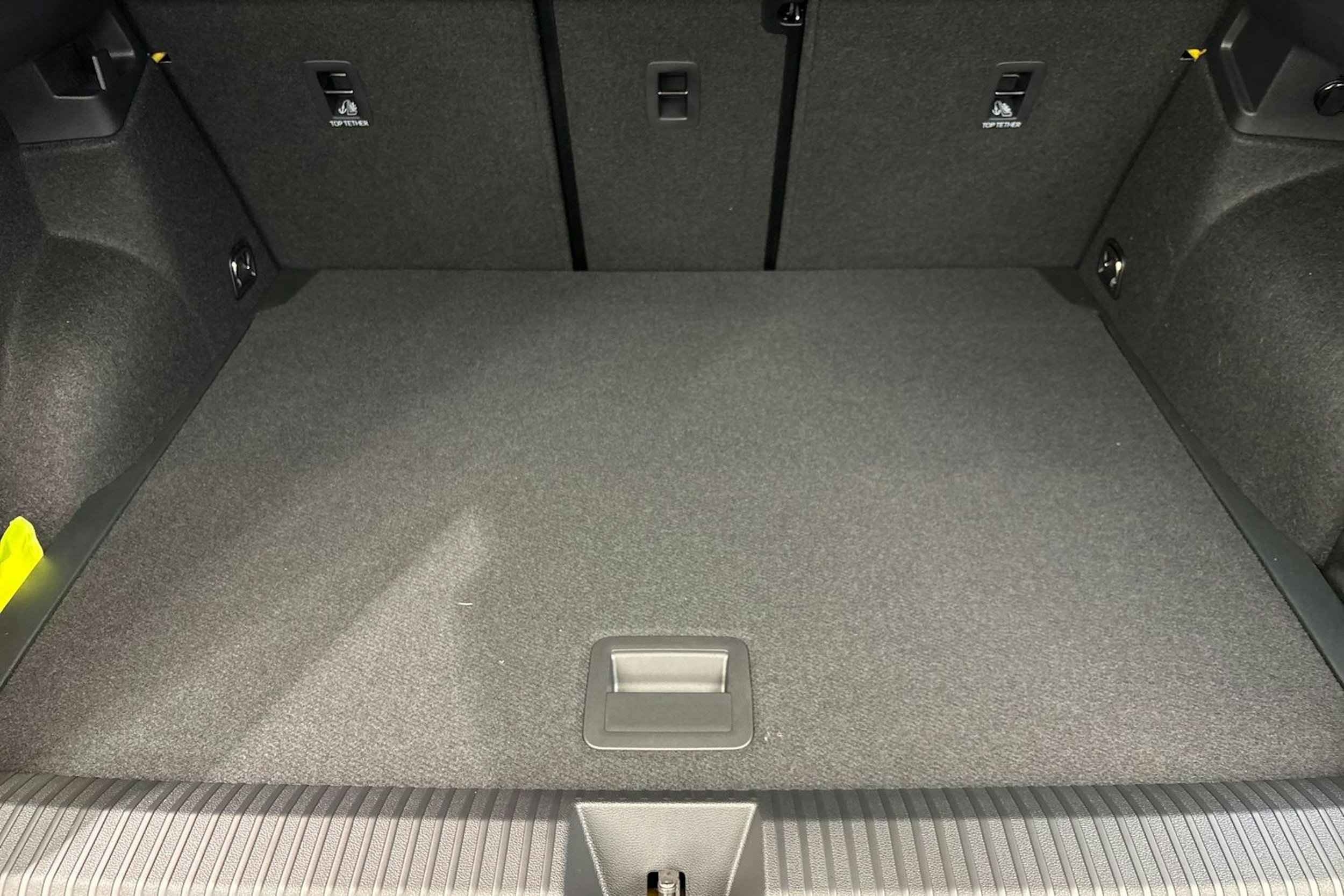 keltainen Volkswagen T-Roc 2026 kuva 25.