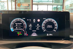 keltainen Volkswagen T-Roc 2026 kuva 13.