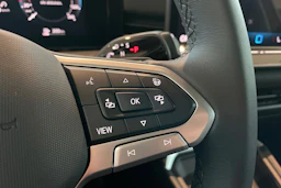 keltainen Volkswagen T-Roc 2026 kuva 14.