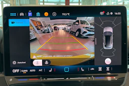 keltainen Volkswagen T-Roc 2026 kuva 19.