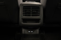 valkoinen Volkswagen T-Roc 2026 kuva 13.