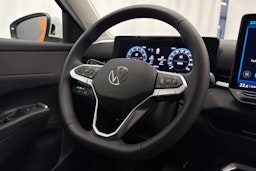 valkoinen Volkswagen T-Roc 2026 kuva 14.