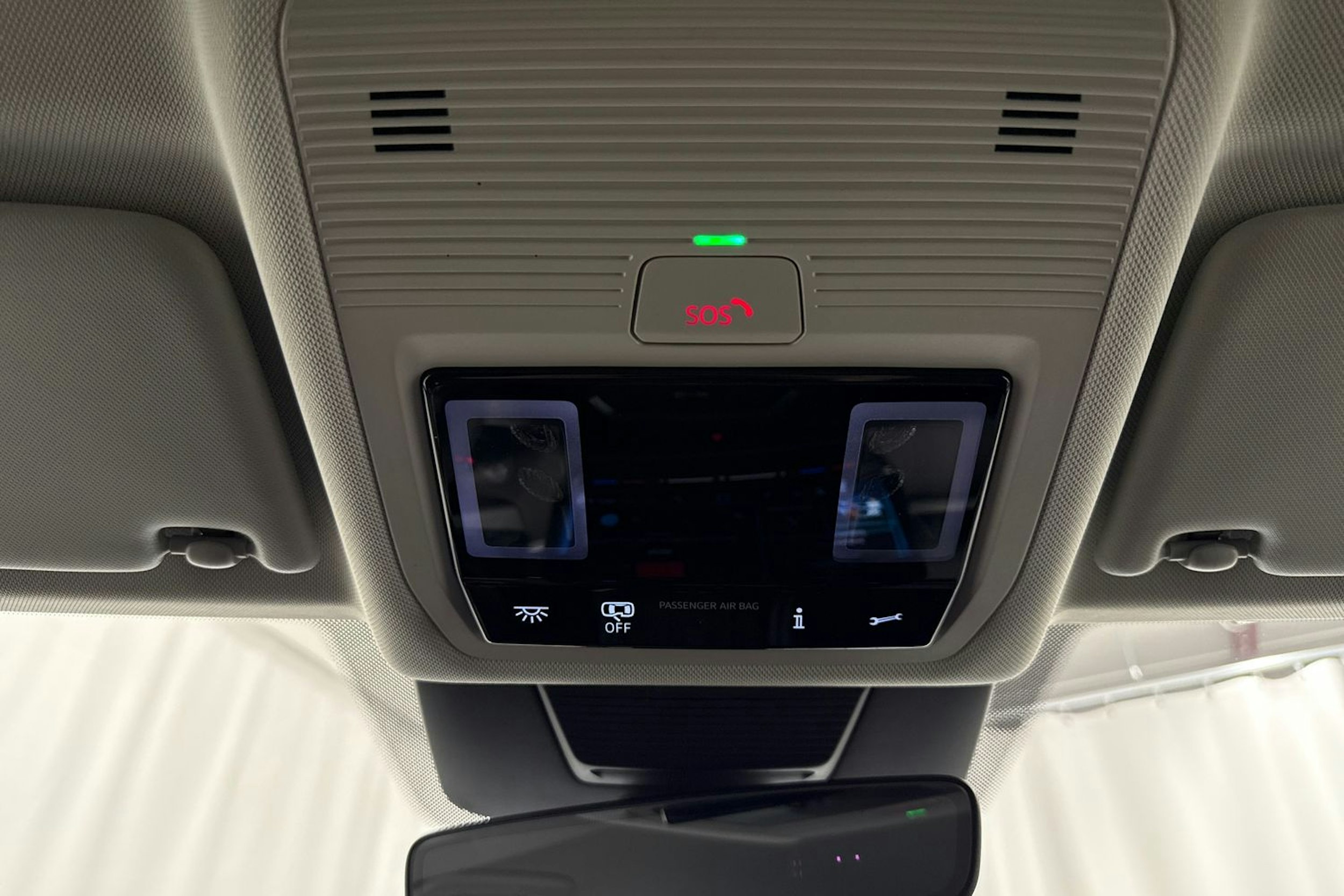 valkoinen Volkswagen T-Roc 2026 kuva 27.