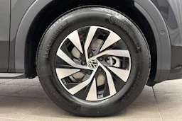 Musta Volkswagen T-Roc 2026 kuva 10.